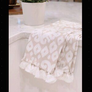 Mary Square - Tea Towel with Tassels Fringe Neutral (Set of 2)